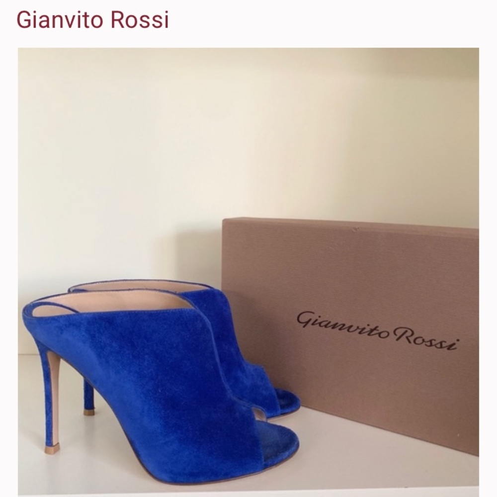 Gianvito Rossi Suede Peep-Toe Mule Slide